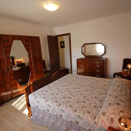 Ai Casali Alloggio per agriturismo *
