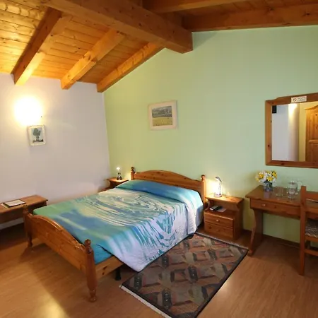 Ai Casali Alloggio per agriturismo *